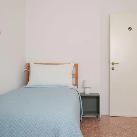 10 Min Walk From Fiere - Casa Pezzana Apartment